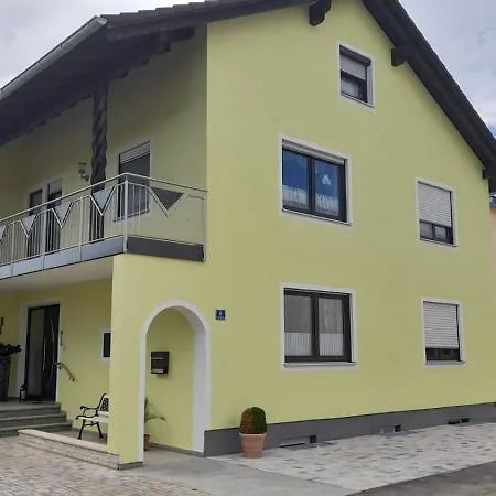 Brigitte Apartmán *